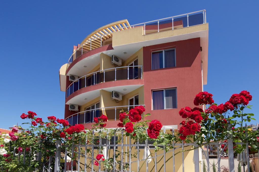 Sunny Flower Family Hotel Sunny Beach Ngoại thất bức ảnh